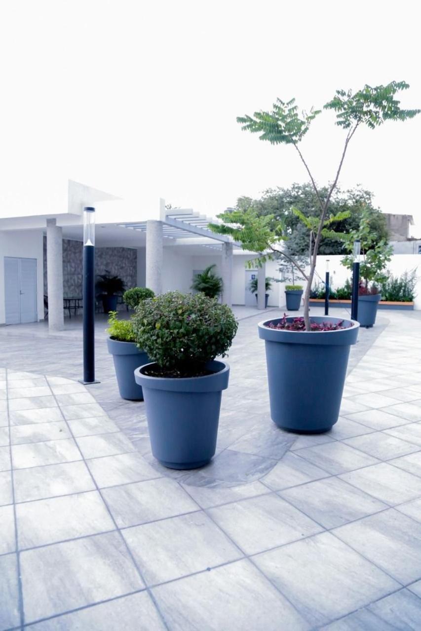 Comfort Flat In Γκουανταλαχάρα Εξωτερικό φωτογραφία